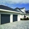 House with double garage with two garage doors