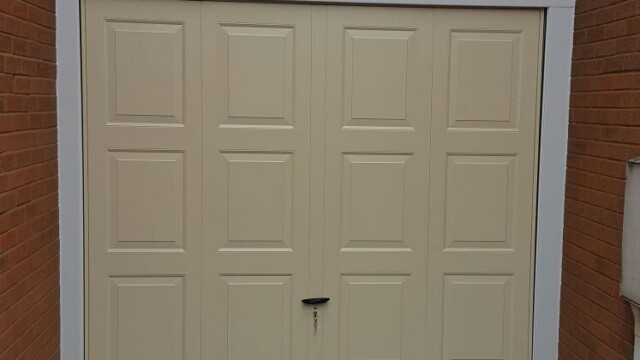 ivory up and over garage door