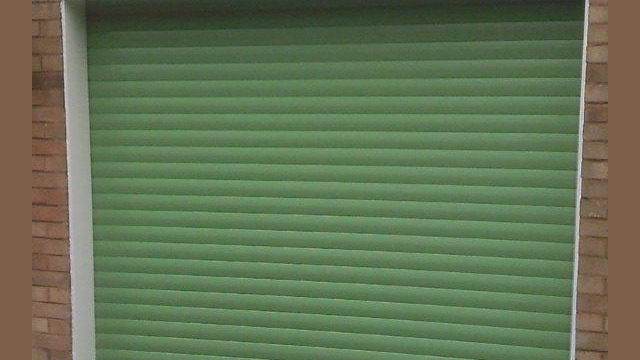 green roller garage door installtion