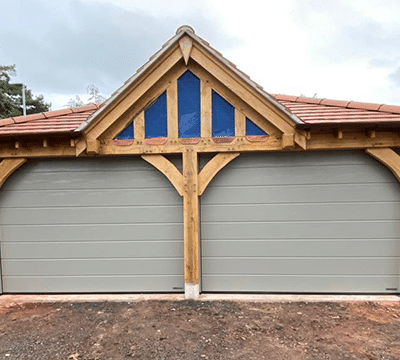 Double garage with Garolla garage doors